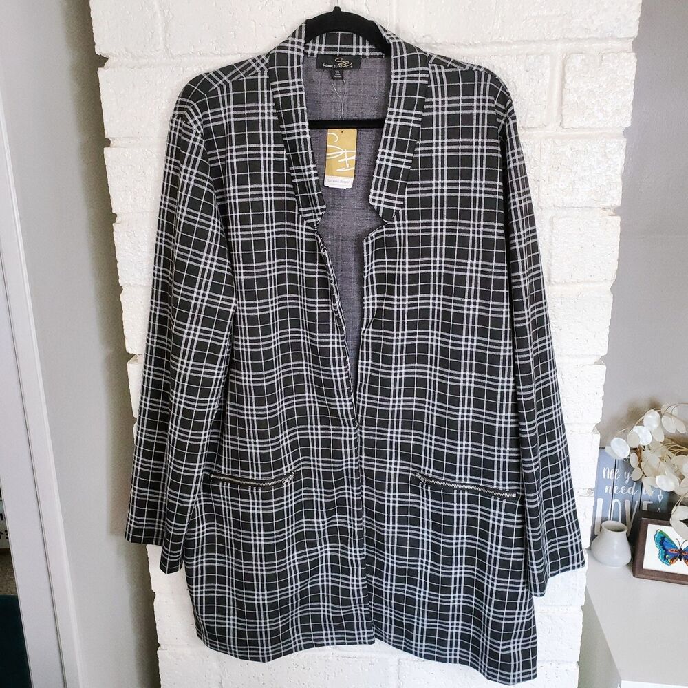 Suzanne Betro Signature Coat Womens Size 2X Black & White Houndstooth New